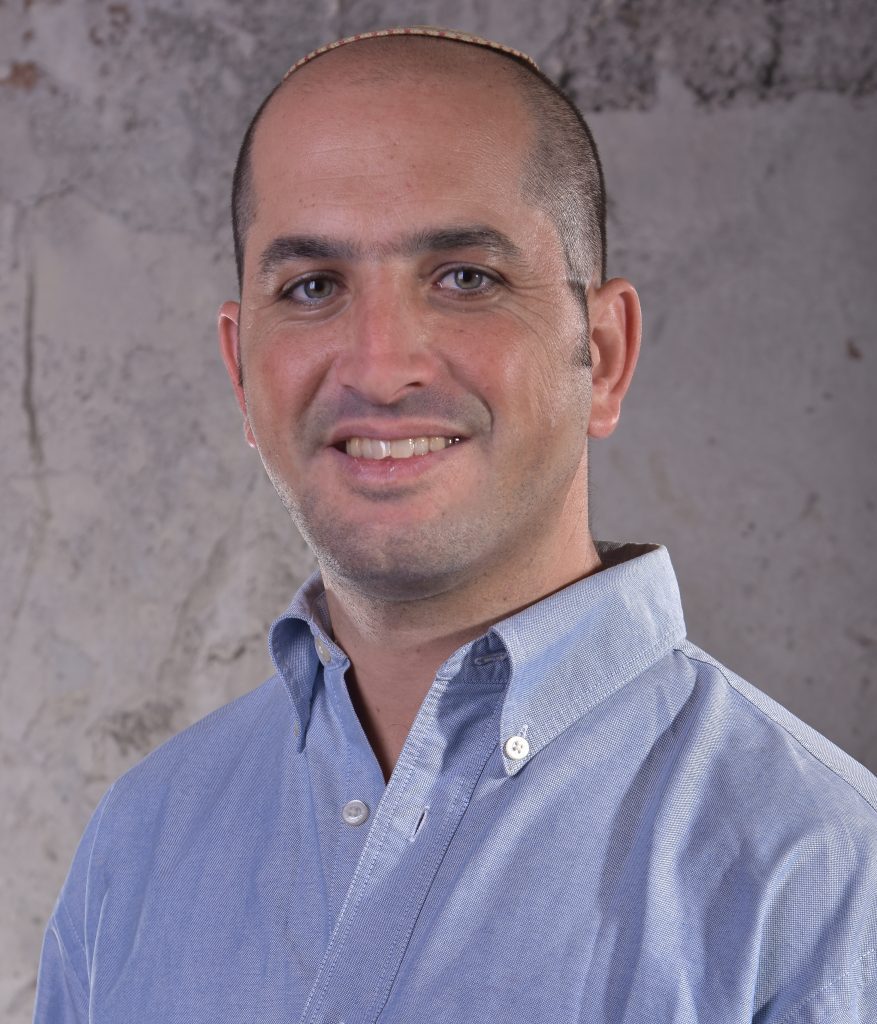 "מצאתי שיטת מסחר רווחית שמשאירה לי יותר זמן פנוי", אופיר אטיאס